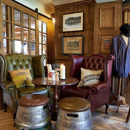 The Boathouse Hotell Bath Eksteriør bilde